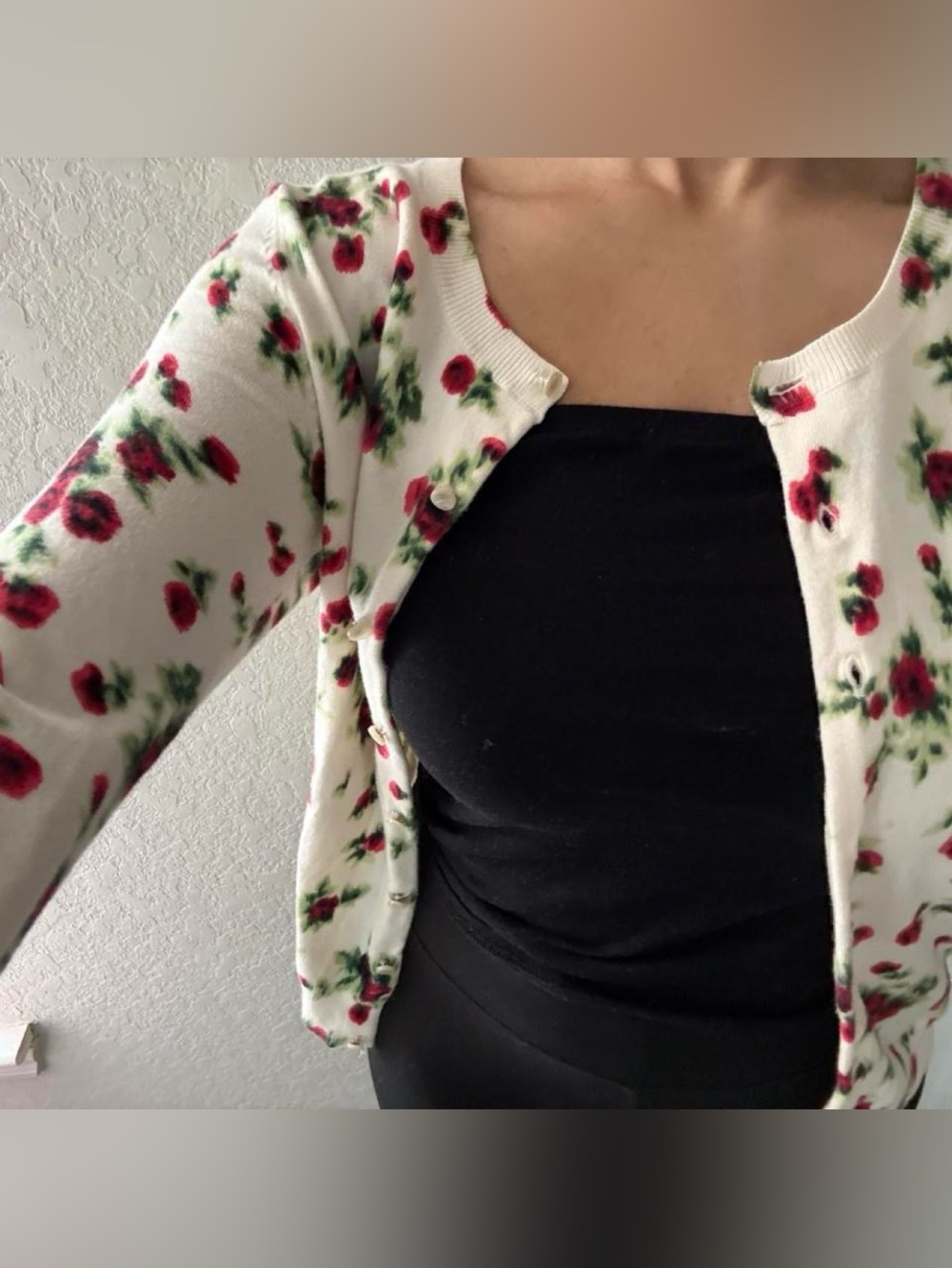 Cardigan - Picture 3 of 7